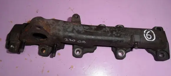 Opel Corsa E Exhaust manifold 55249434