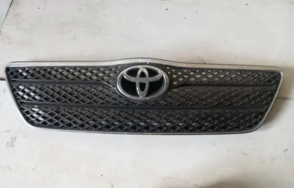 Toyota Corolla E120 E130 Front grill 5311402010