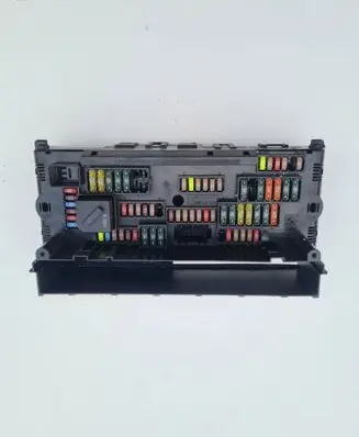 BMW 5 F10 F11 Fuse module 9210861 117033442