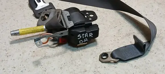 Mitsubishi Space Star Front seatbelt 570493010 570521899F 0427147