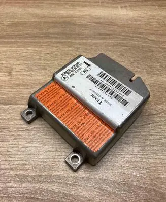 Mercedes-Benz E W210 Airbag control unit/module 0018200026