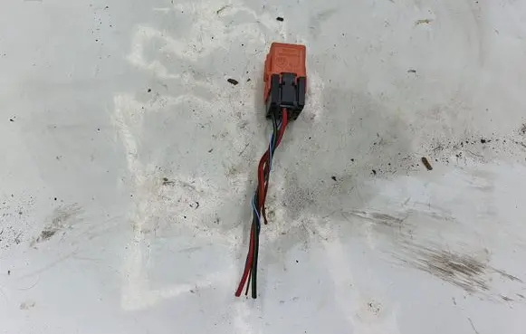 BMW 5 E60 E61 Other relay 12631742690