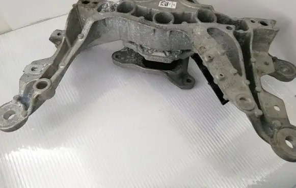 Audi A4 S4 B9 Gearbox mounting bracket 8W0399262AD 141222AJ02S