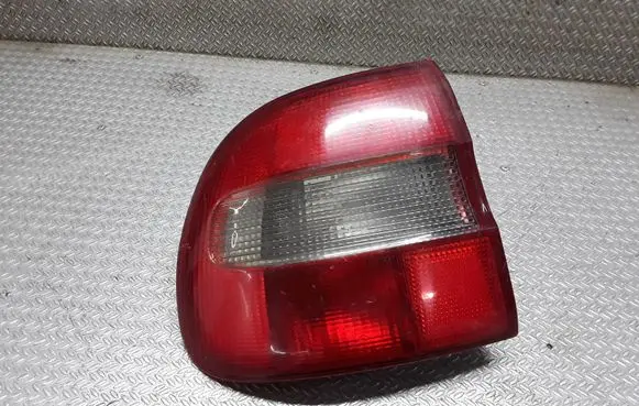 Volvo S40, V40 Rear/tail lights 29170102