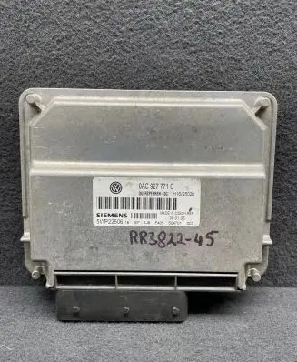 Volkswagen Touareg I Transfer box differential control unit 0AC927771C H16S5020 5WP22506
