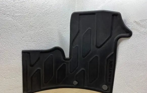 Renault Master III Front floor mat 7711427551 93165539 7711428003