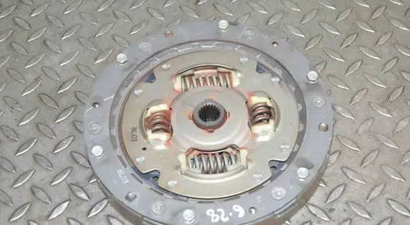 Toyota Prius (XW20) Flywheel