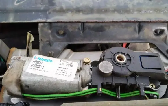 Honda Accord Sunroof motor/actuator 836938