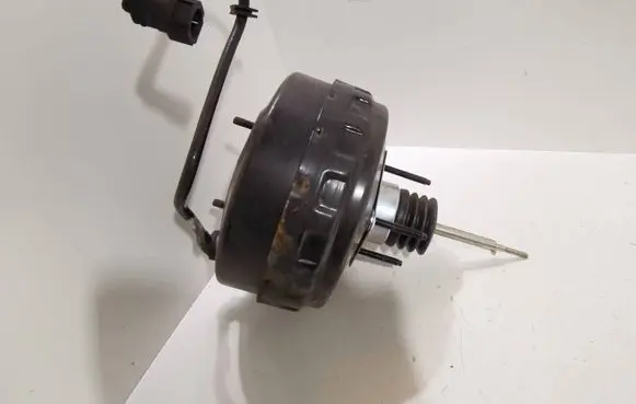 Jaguar XF X250 Brake booster 8X232B195BB 03774765044