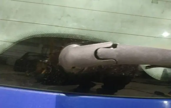Peugeot 206 Rear window wiper motor 