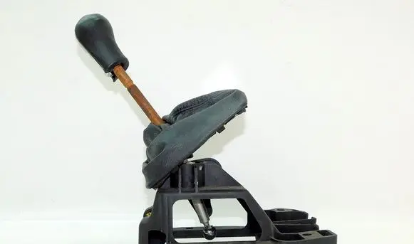Toyota Corolla E120 E130 Gear shifter/selector 195307