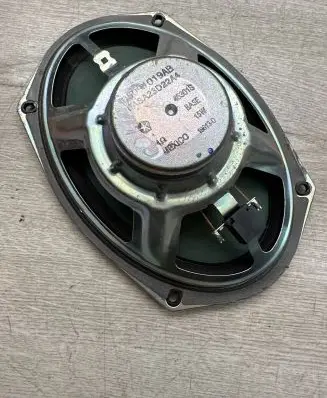 Jeep Compass Front door speaker 05091019AB EASA23D22A4