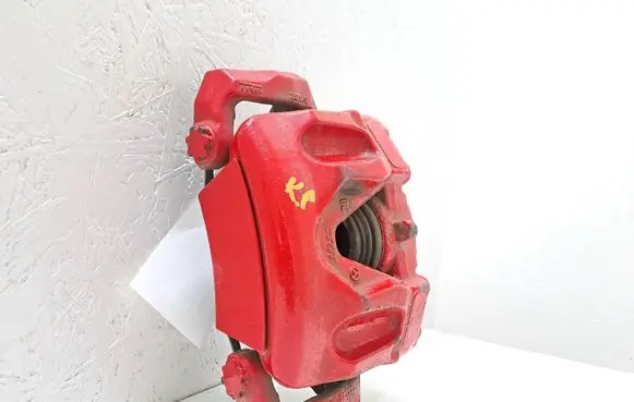 Front brake caliper