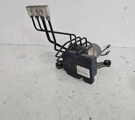 BMW 7 F01 F02 F03 F04 ABS Pump 6853405 6853408 34516853405
