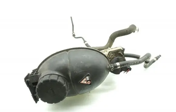 Mercedes-Benz E A207 Coolant expansion tank/reservoir A2045000549