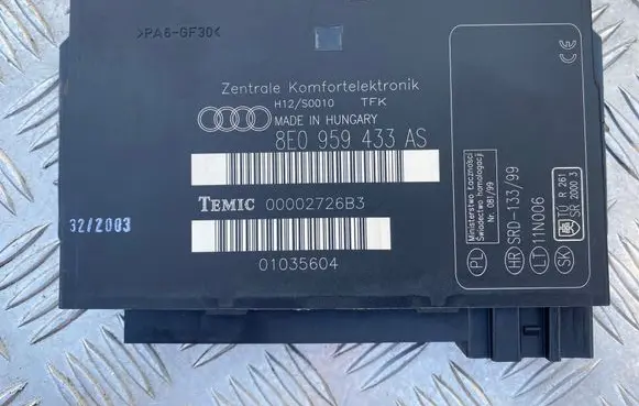 Audi A4 S4 B6 8E 8H Comfort/convenience module 8E0959433AS 01035604 00002726B3