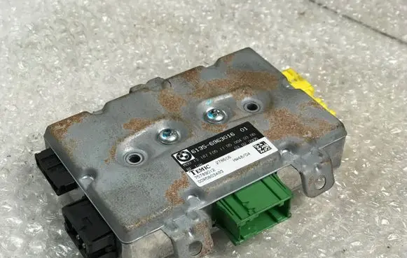 BMW 5 E60 E61 Airbag control unit/module 6963016