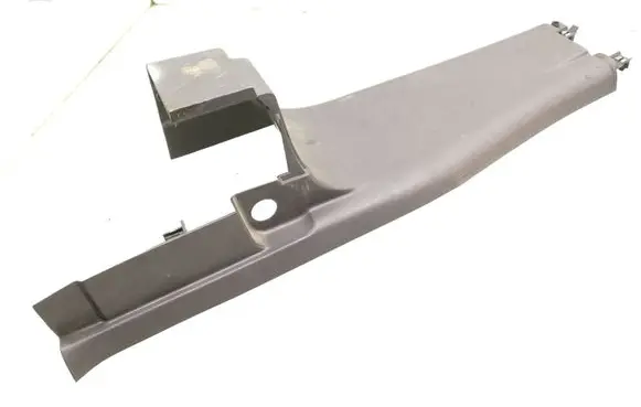 (B) pillar trim (bottom)