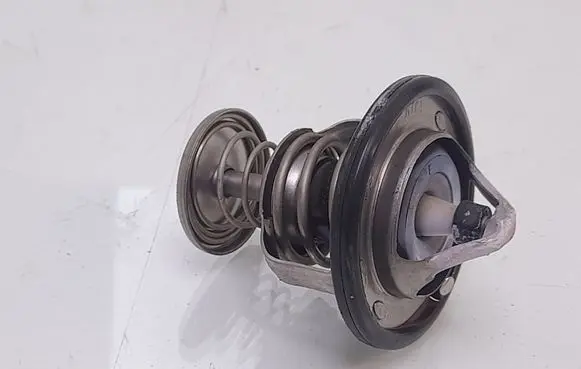 Toyota Yaris Thermostat 