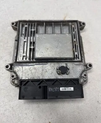 KIA Rio Engine control unit/module 3913026AD0 GJBA44DFPD5000 9001040267KB