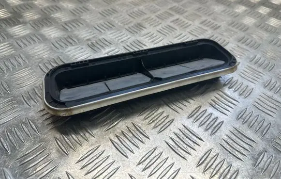 KIA EV6 Quarter panel pressure vent 97510D4000