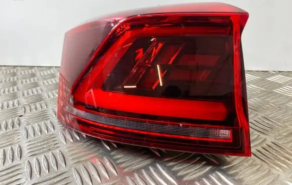 Volkswagen T-Roc Rear/tail lights 2GA945207B