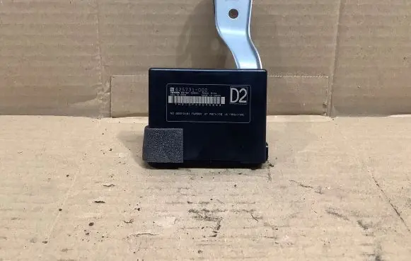 Toyota RAV 4 (XA40) Immobilizer control unit/module 8978442051 625731000