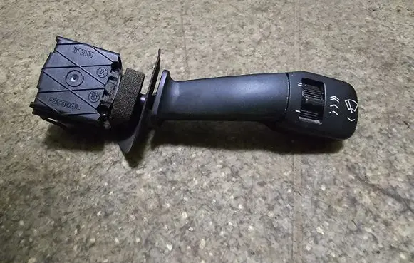 BMW 5 E39 Wiper control stalk 8360879 01200920