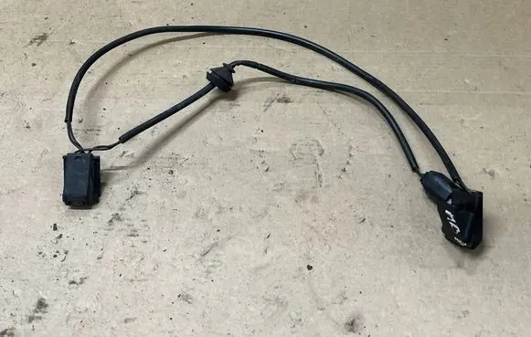 Mercedes-Benz A W168 Windshield washer spray nozzle 