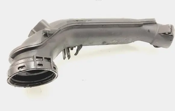 Volkswagen Golf Plus Intercooler hose/pipe 03F145673d