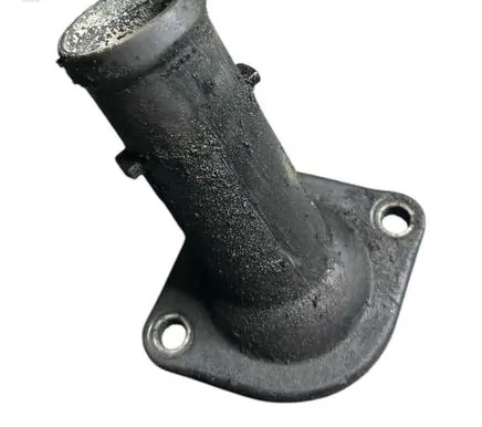 Volkswagen PASSAT B6 Engine coolant pipe/hose 045121121A 03G121121F