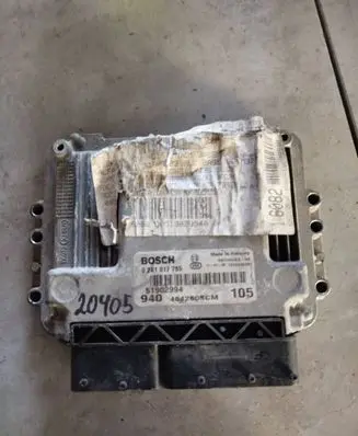 Alfa Romeo Giulietta Engine control unit/module 51902994 0281017785