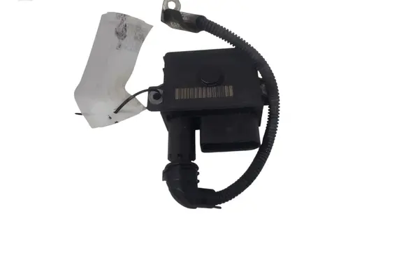 BMW 1 E81 E87 Glow plug pre-heat relay 779800006 0522120102