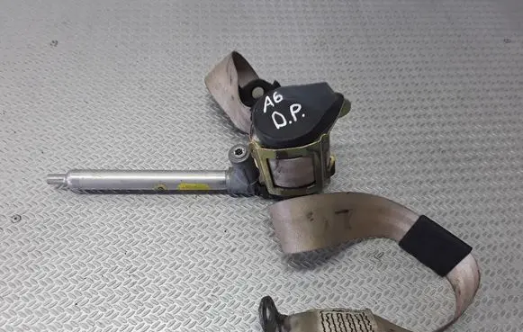 Audi A6 S6 C5 4B Front seatbelt 4B0657706D