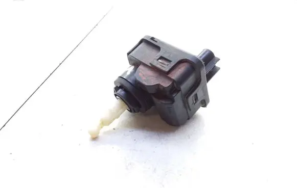 Volvo S40, V40 Headlight level adjustment motor 00728230 90492832