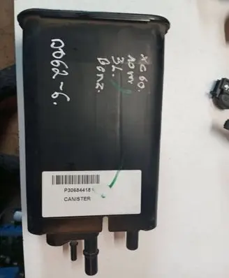 Volvo V60 Active carbon filter fuel vapour canister 30684418
