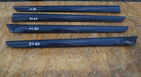 Audi A4 S4 B7 8E 8H Door card panel trim set 8E0867409G