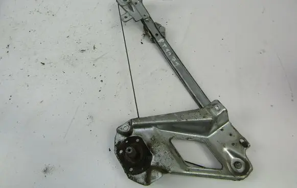 Opel Astra G Rear door manual window regulator 