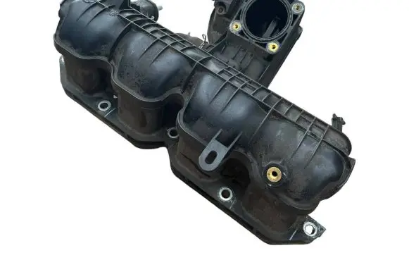 Toyota Auris E180 Intake manifold 1105869S01 1105870s01