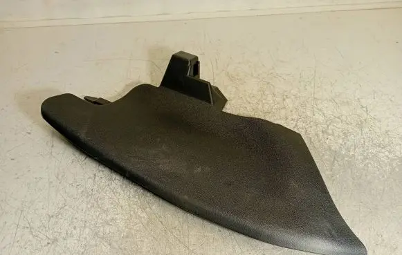 Toyota C-HR I Other center console (tunnel) element 58816-F4010
