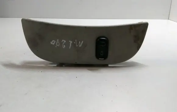 Mercedes-Benz ML W163 Interior lighting switch A1638203610