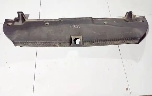 Opel Astra F Other trunk/boot trim element 90381228