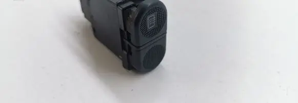 Volkswagen Sharan Windscreen/window heater switch