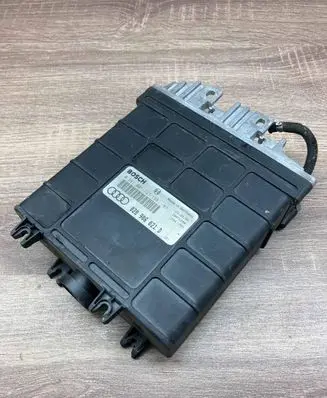 Audi 80 90 S2 B4 Engine control unit/module ECU 028906021D 0281001197