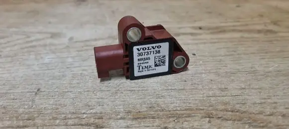 Volvo V50 Airbag deployment crash/impact sensor 30737138