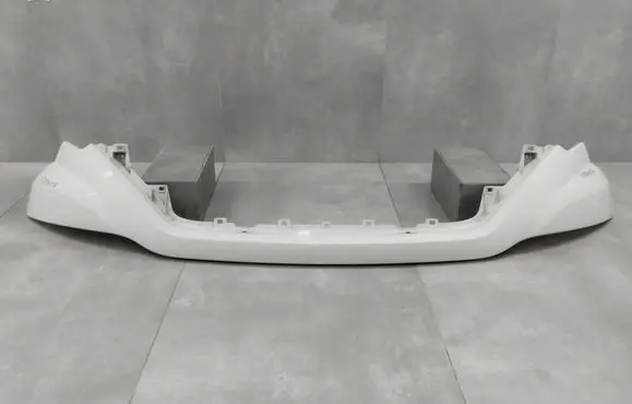 Iveco Daily 6th gen Top upper radiator support slam panel 5802957414 5802799615 5802799618