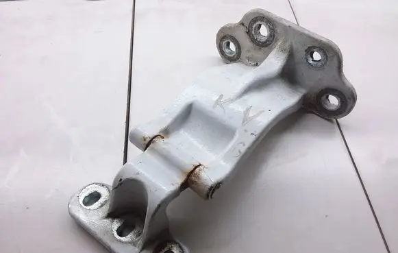 Ford Transit Custom Rear door lower hinge