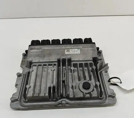 BMW 3 G20 G21 Engine control unit/module 0261S100DR 1039T28833