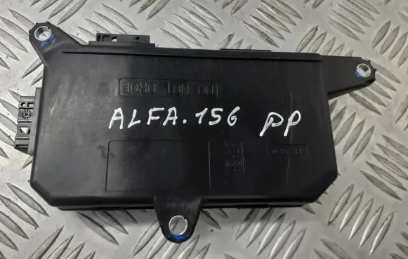 Alfa Romeo 147 Door control unit/module 60691612