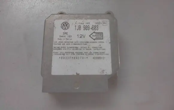 Skoda Octavia Mk1 (1U) Airbag control unit/module 1J0909603 42990912 5WK4163